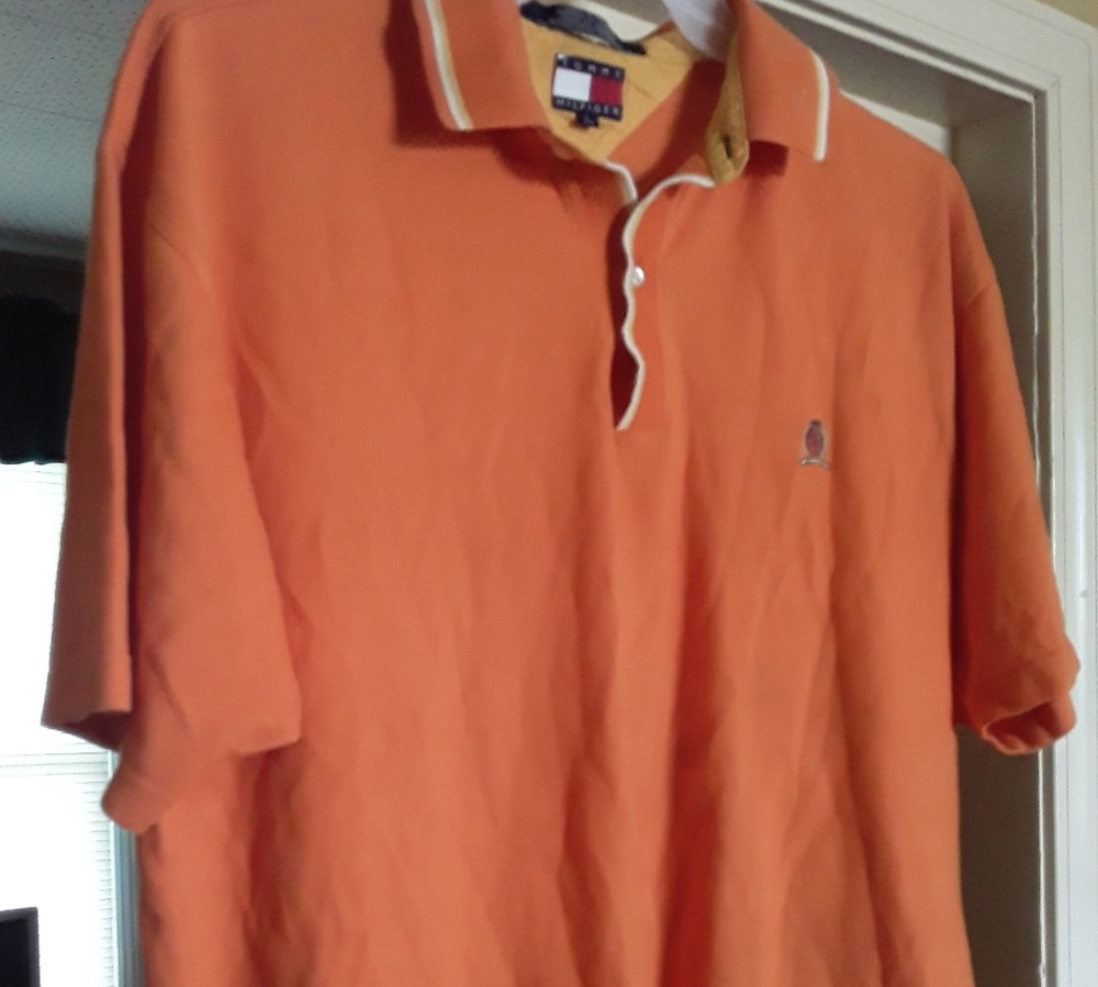 Vintage Tommy Hilfiger shirt